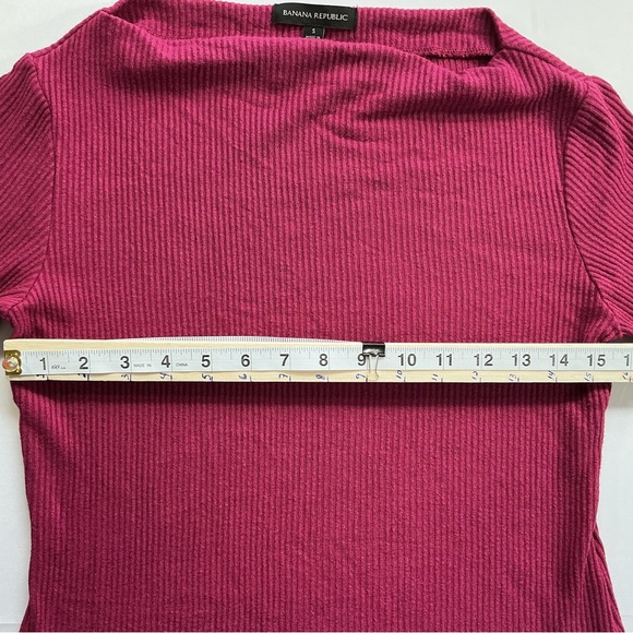 Banana Republic Fitted Ribbed Long Sleeve Top - Raspberry - Picture 3 of 5